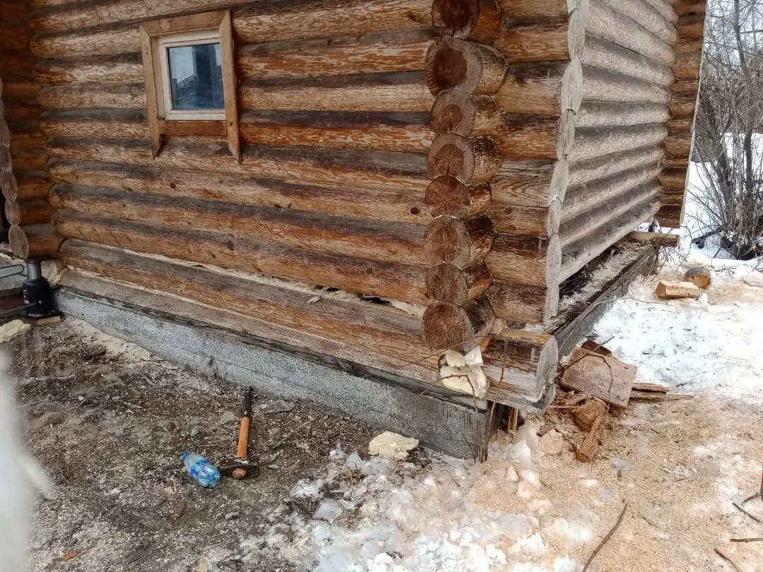 Ремонт деревянного дома — работа бригады Опыт Строй